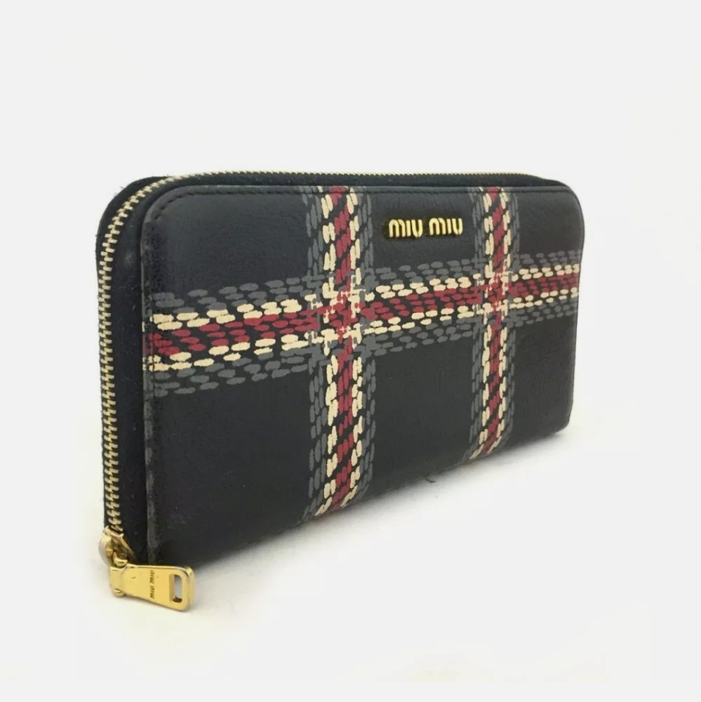 Authentic Miu Miu Black Leather Zippy Long Wallet… - image 3